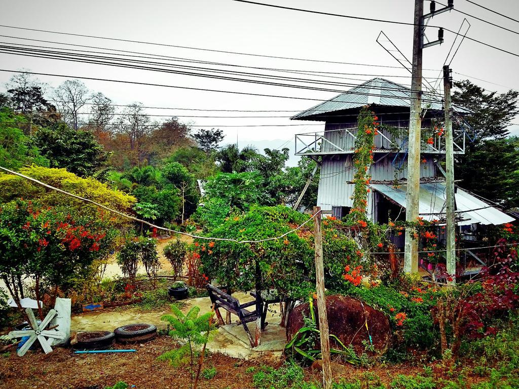 Baan Pai Likit Hotel Exterior photo